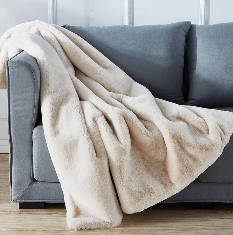 Trooper™ SnugFleece Luxury Throw Blanket